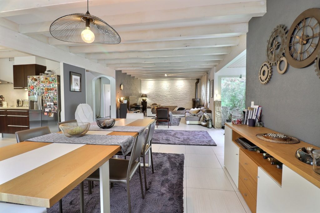 {"discarded_img":0,"scene":2}