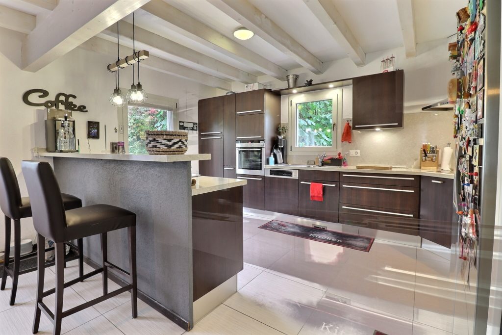 {"discarded_img":0,"scene":2}