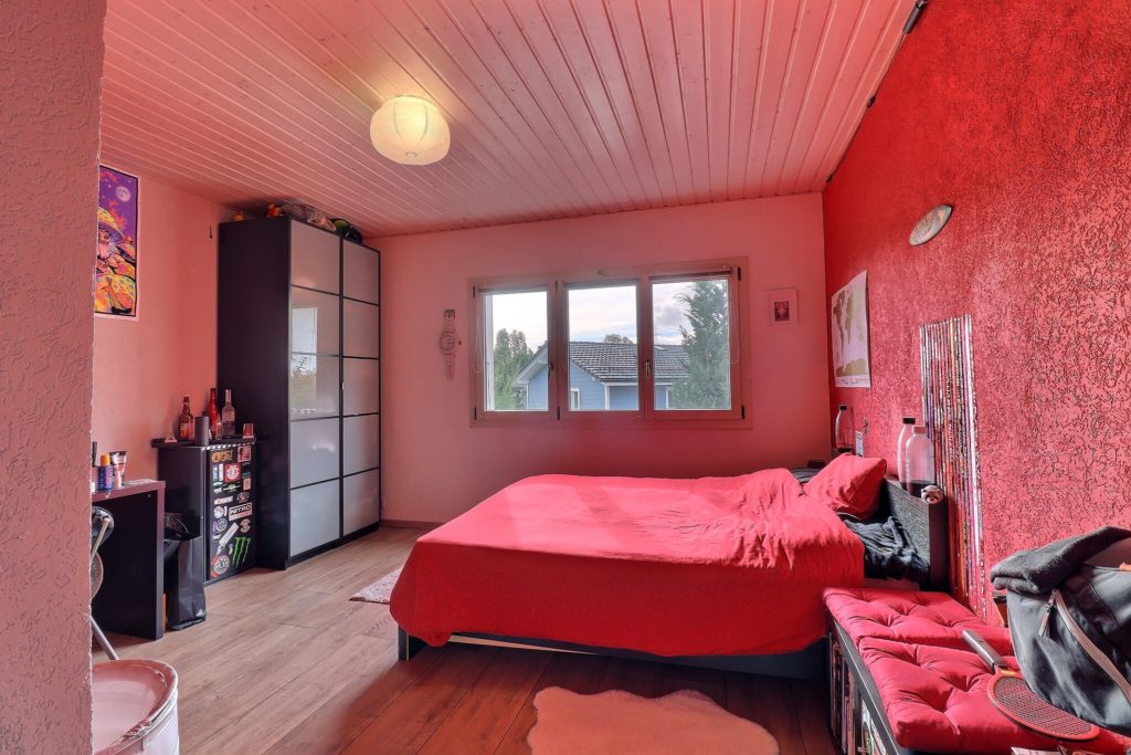 {"discarded_img":0,"scene":2}