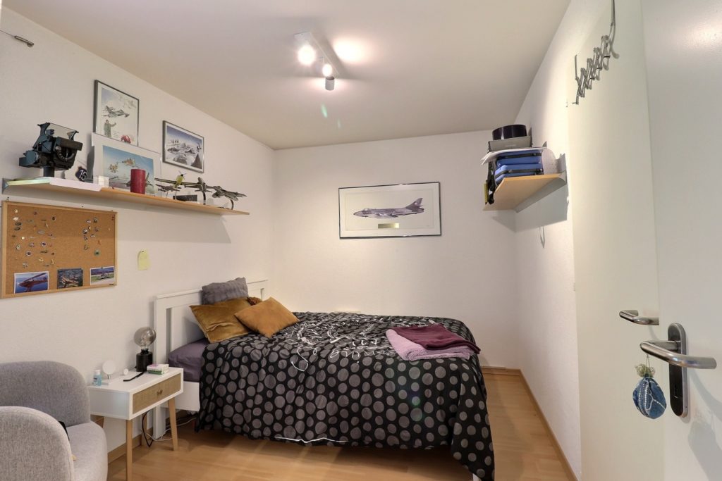 {"discarded_img":0,"scene":2}