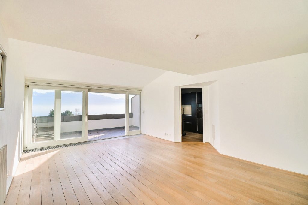 {"discarded_img":0,"scene":2}